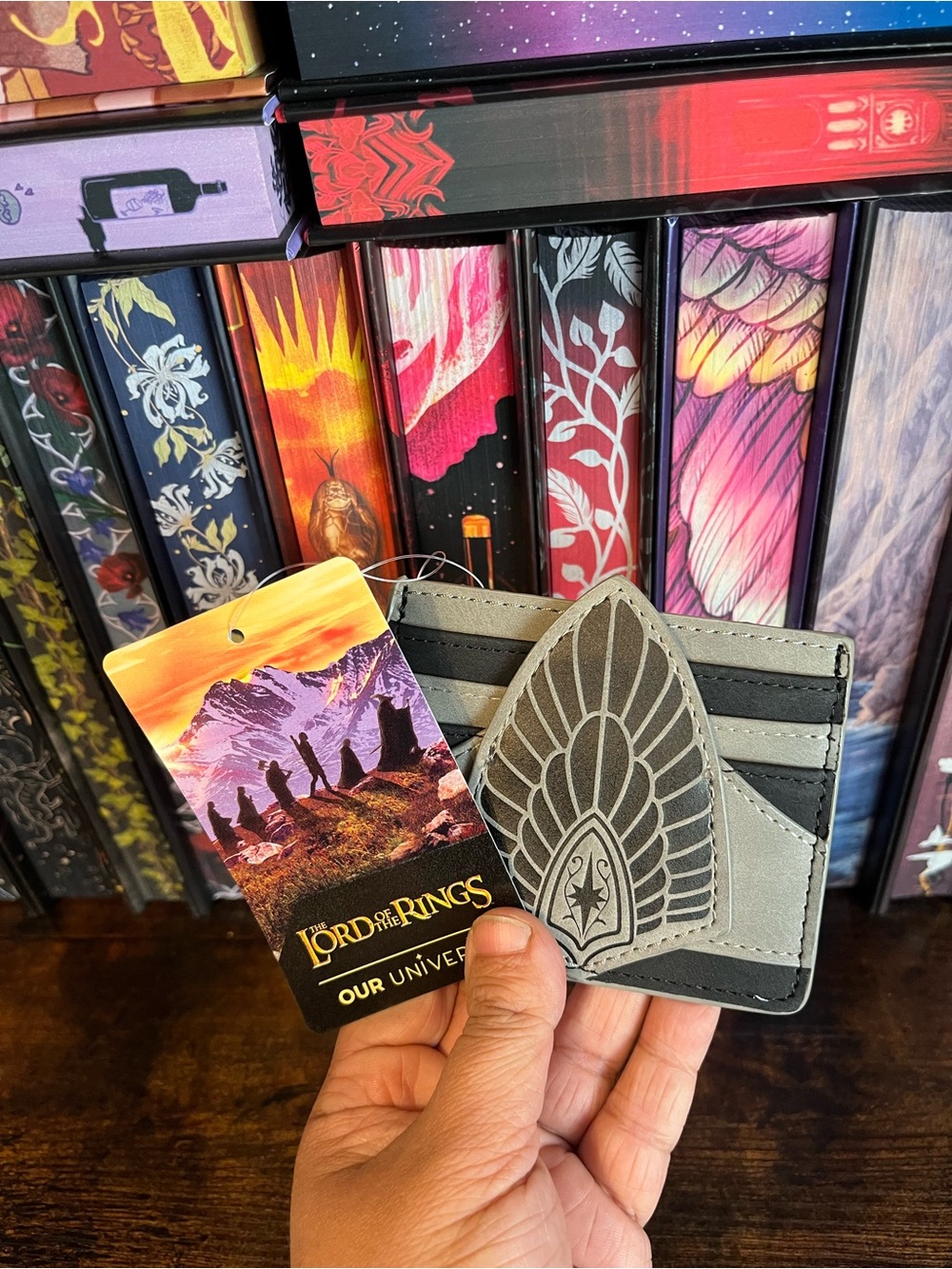 Lord of the Rings Our Universe cardholder with gray tree of life design